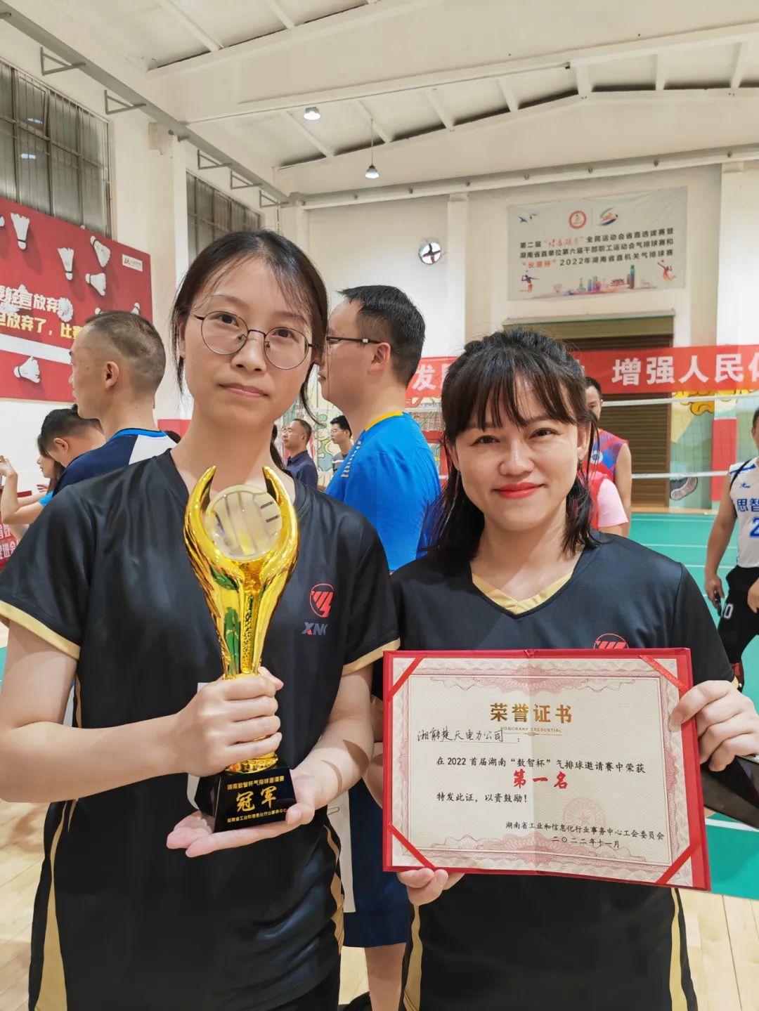 1668495460179657.jpg 01010101.jpg